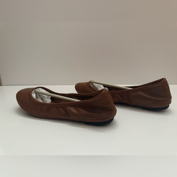 New Lucky Brand Leather Flats - Picture 9 of 9